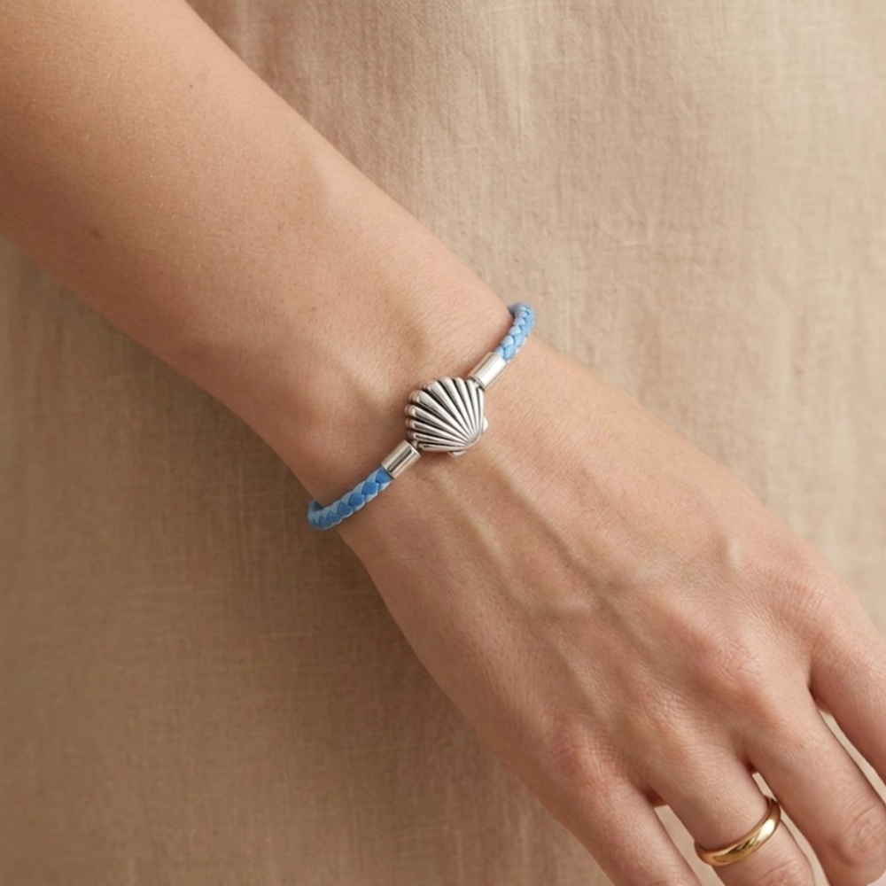 Silver Shell Blue Bracelet - Picture 2 of 3